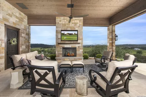 Exterior - 325 River Rdg, Spring Branch, TX 78070 photo 15 of 24