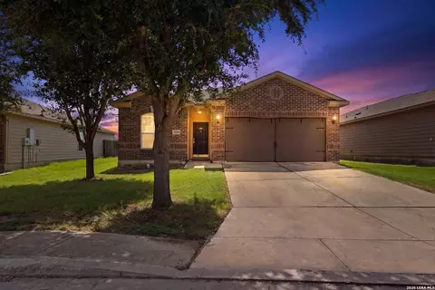 12122 Luckey Vw, San Antonio, TX 78252