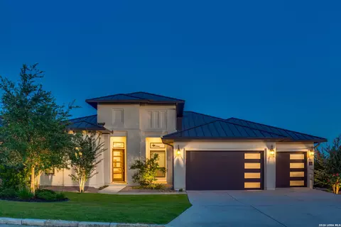 27 Mariposa Pkwy E, Boerne, TX 78006