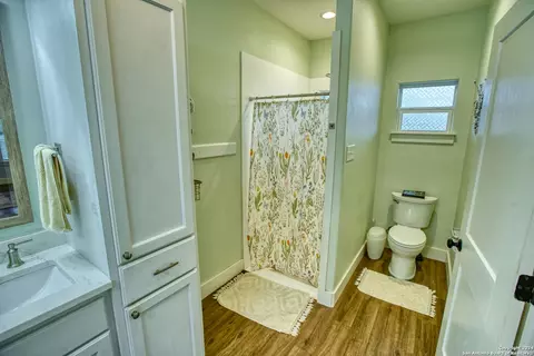 Bath - 623 Fm 1796, Utopia, TX 78884 photo 2 of 3