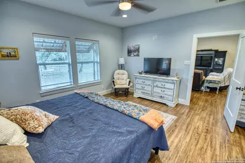 Bedroom - 623 Fm 1796, Utopia, TX 78884 photo 3 of 6