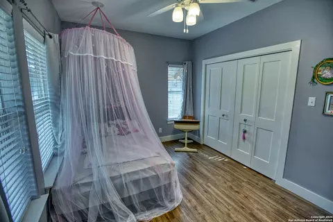 Bedroom - 623 Fm 1796, Utopia, TX 78884 photo 5 of 6