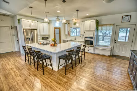 Kitchen - 623 Fm 1796, Utopia, TX 78884 photo 1 of 6