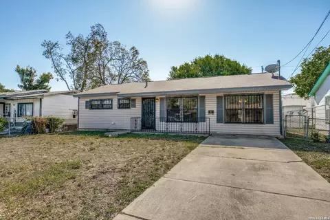 354 Las Palmas Dr, San Antonio, TX 78237