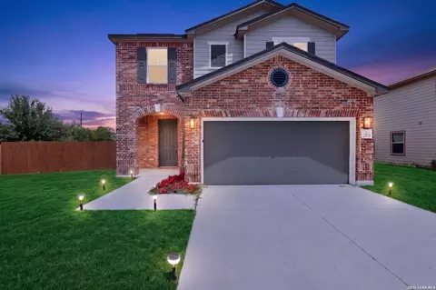 203 Pleasanton Spgs, San Antonio, TX 78221
