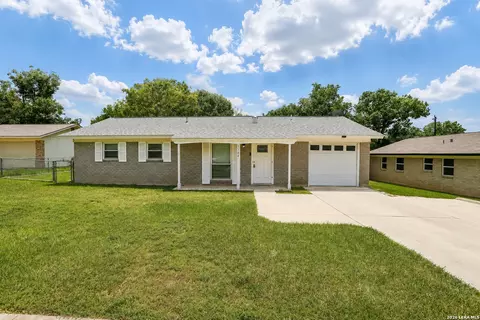 1106 Cerro Alto Dr, San Antonio, TX 78213