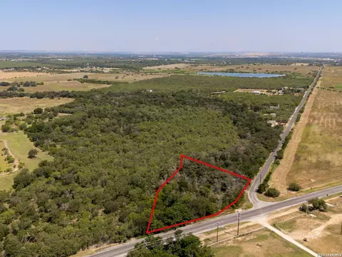 16819 S Evans N, Von Ormy, TX 78073 photo 2