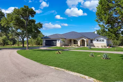 208 River Rdg, Boerne, TX 78006