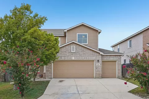 2203 Hornsby Bnd, San Antonio, TX 78245