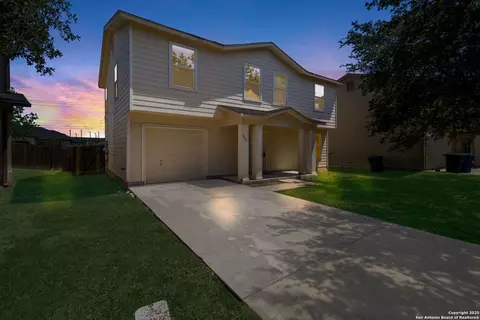 9423 Maraval Crk, San Antonio, TX 78245