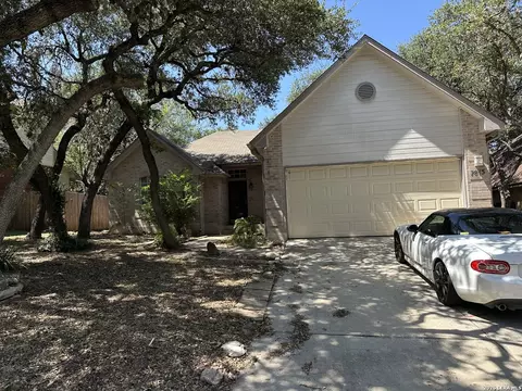 7815 Braun Cir, San Antonio, TX 78250