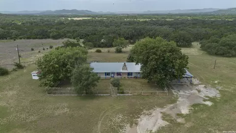 Other - 1628 County Road 357, Utopia, TX 78884 photo 4 of 19