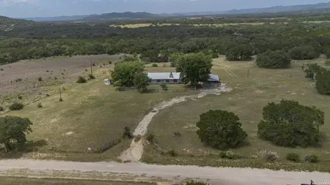 View/Area - 1628 County Road 357, Utopia, TX 78884 photo 8 of 13