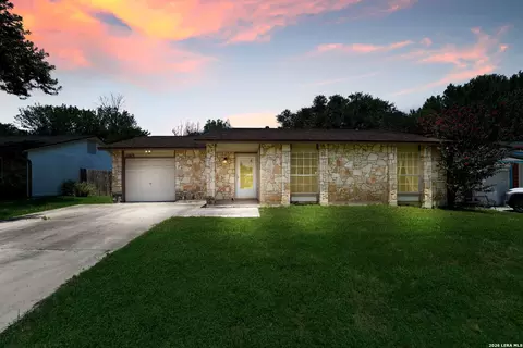 11415 Rifle Gap Dr, San Antonio, TX 78245