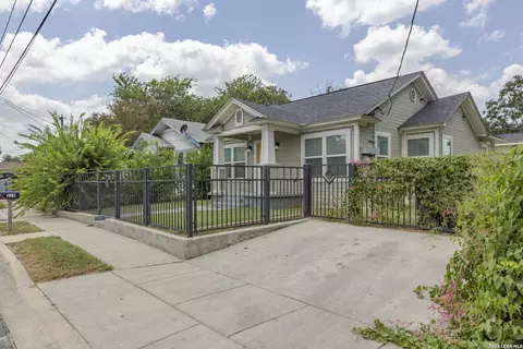 219 Finton, San Antonio, TX 78204