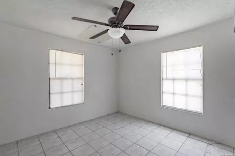 Bedroom - 1265 Duffy St, Eagle Pass, TX 78852 photo 1 of 10