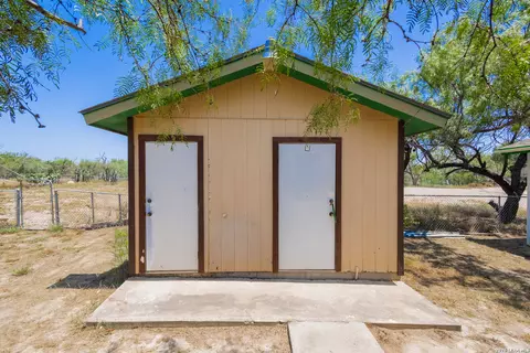 Other - 1265 Duffy St, Eagle Pass, TX 78852 photo 4 of 5
