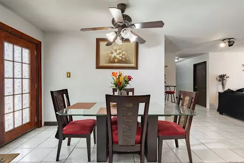 Dining - 1265 Duffy St, Eagle Pass, TX 78852 photo 2 of 4