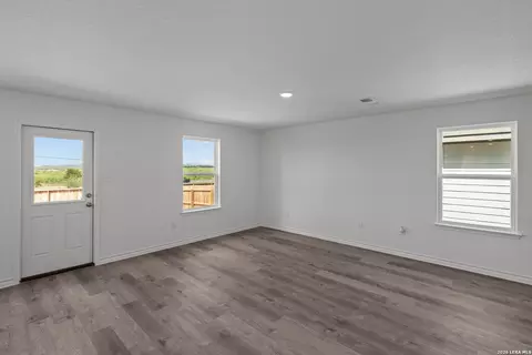 Living - 1222 Punta Mita St, Converse, TX 78109 photo 2 of 5