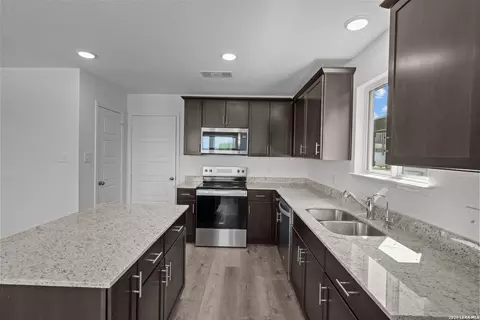 Kitchen - 1222 Punta Mita St, Converse, TX 78109 photo 5 of 5