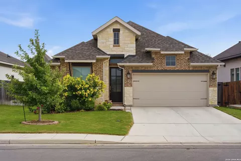 1916 Highland, Seguin, TX 78155