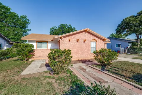 9127 Ozalid St, San Antonio, TX 78224