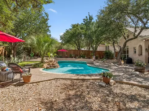 24815 Birdie Rdg, San Antonio, TX 78260