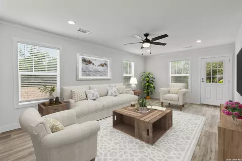 Living - 697 County Road 664, Devine, TX 78016 photo 1 of 2