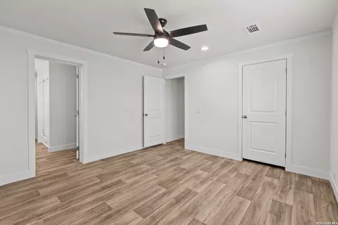 Bedroom - 697 County Road 664, Devine, TX 78016 photo 4 of 4