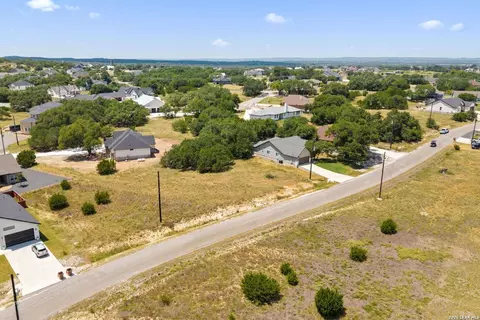 223 Peter Kleid Loop, Blanco, TX 78606 photo 6