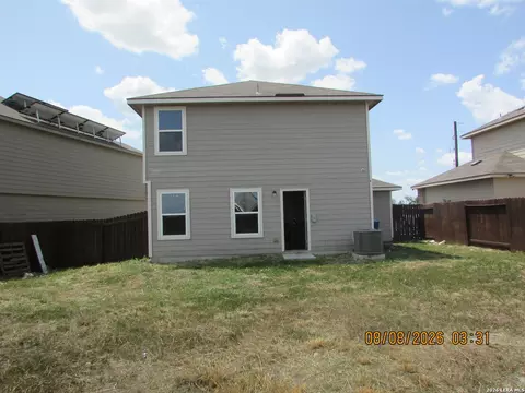 Exterior - 15010 Silvertree Cv, Von Ormy, TX 78073 photo 4 of 8