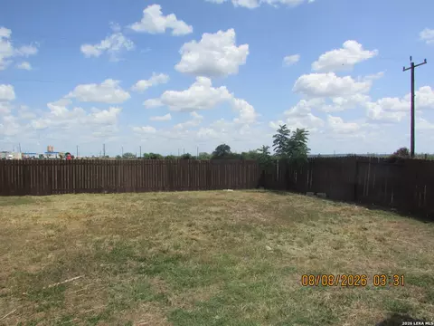 Exterior - 15010 Silvertree Cv, Von Ormy, TX 78073 photo 3 of 8