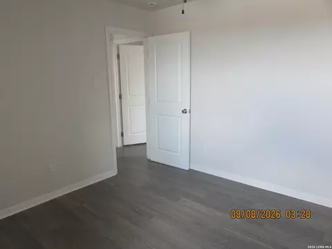 Bedroom - 15010 Silvertree Cv, Von Ormy, TX 78073 photo 4 of 7