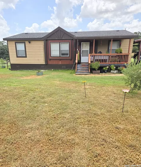 3454 County Road 334, Stockdale, TX 78160