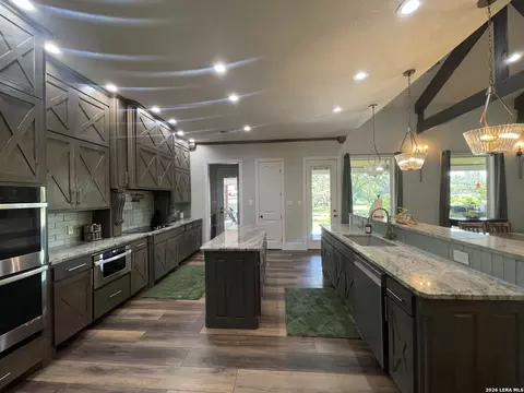 Kitchen - 574 County Road 660, Devine, TX 78016 photo 1 of 10