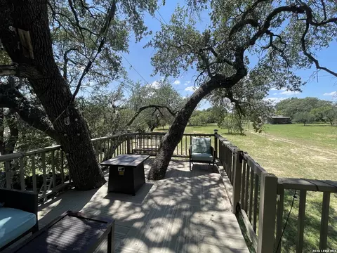 Other - 574 County Road 660, Devine, TX 78016 photo 23 of 26