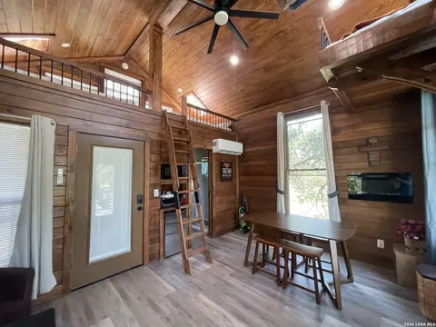 Other - 574 County Road 660, Devine, TX 78016 photo 17 of 26