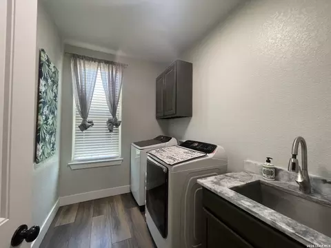 Other - 574 County Road 660, Devine, TX 78016 photo 10 of 26
