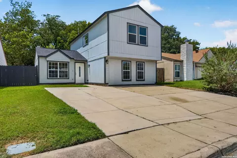 2855 Coral Fld, San Antonio, TX 78245