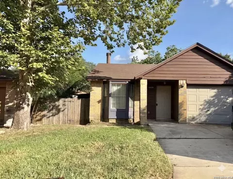 11434 Potter Vly, San Antonio, TX 78245