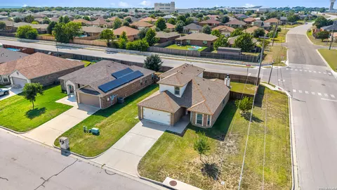 2114 Hamilton Ln, Belton, TX 76513