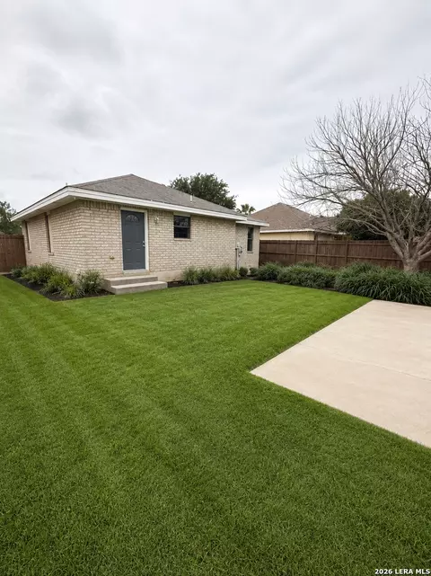 Other - 2172 La Jolla St, Eagle Pass, TX 78852 photo 6 of 6