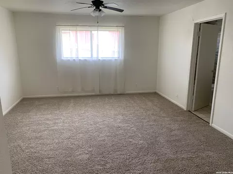 Bedroom - 508 Crouch Ave, Devine, TX 78016 photo 1 of 3