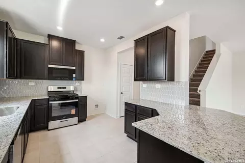 Kitchen - 10018 Jagger Ave, Converse, TX 78109 photo 1 of 4