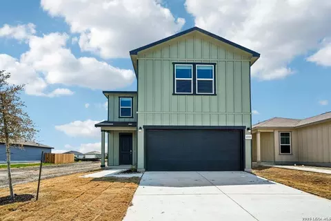 Exterior - 10018 Jagger Ave, Converse, TX 78109 photo 2 of 3