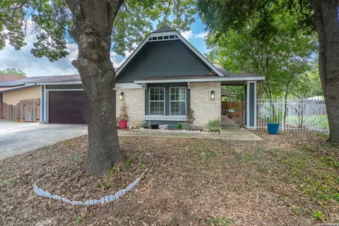 10341 Country Blf, San Antonio, TX 78258