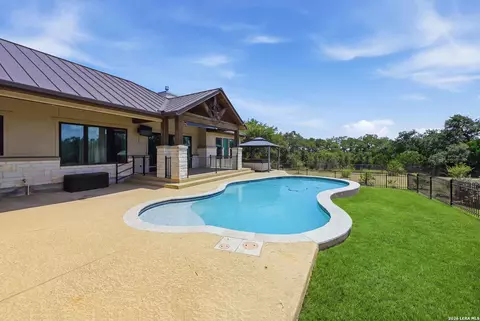 Exterior - 103 William Tobin, Blanco, TX 78606 photo 5 of 10
