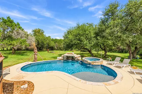 859 Indigo Run Dr, Bulverde, TX 78163