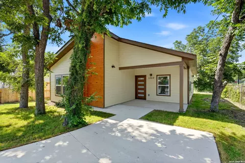 1350 Crystal, San Antonio, TX 78211