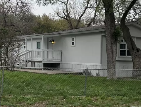 25102 Danna Marie Dr, San Antonio, TX 78257